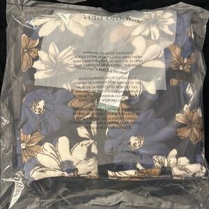 Vera Bradley Trellis Floral White Essential Throw Blanket